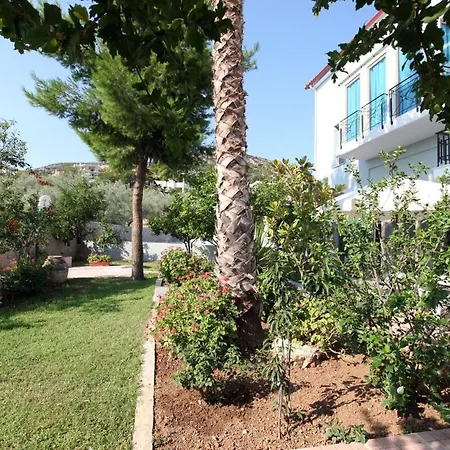 Villa Orestes