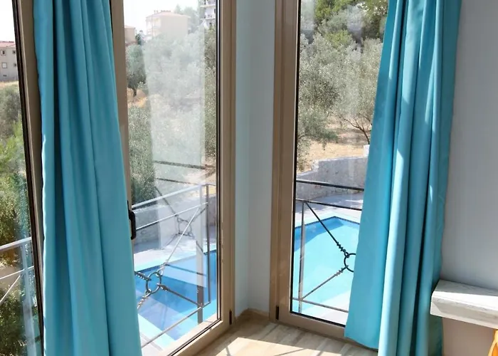 Orestes Villa Nauplie